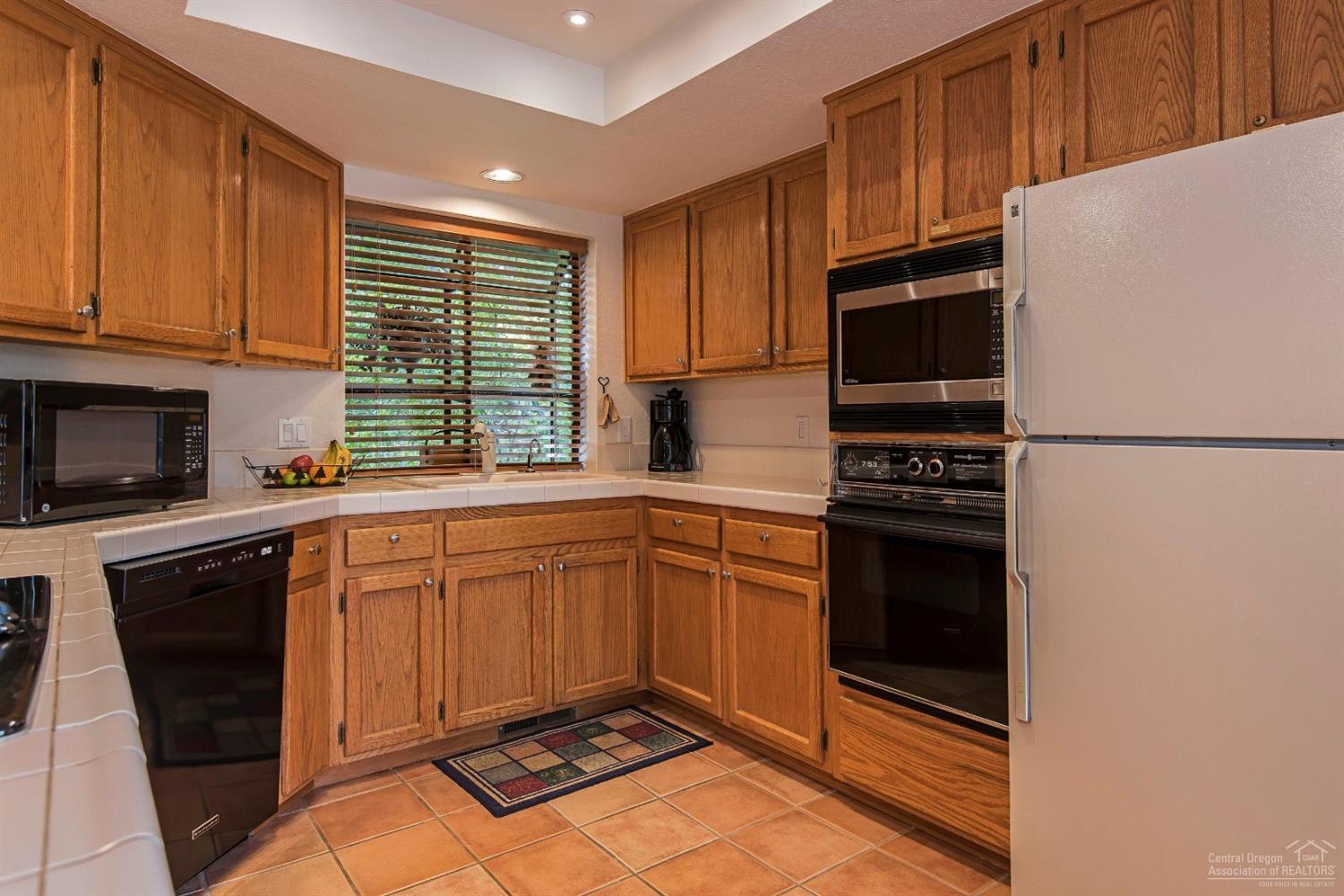 17776 West Core Road Sunriver, OR 97707 - Photo 4 of 17 Gallery Image 4