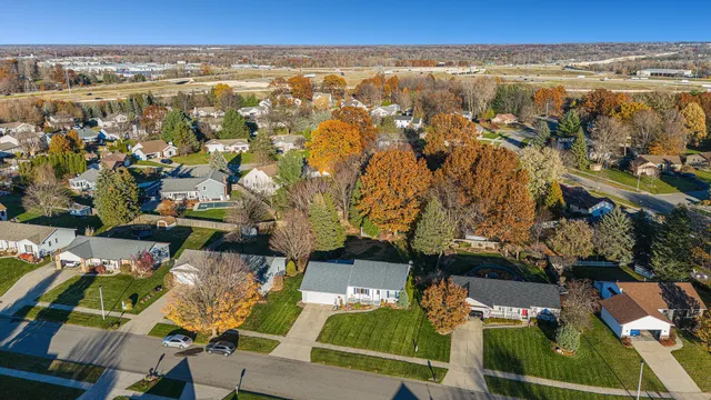 $389,900 | 6540 Kingtree Drive Southwest, Byron Center, MI 49315