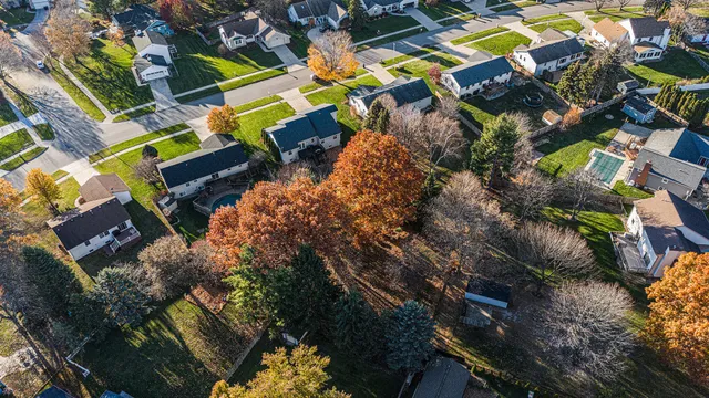 $389,900 | 6540 Kingtree Drive Southwest, Byron Center, MI 49315