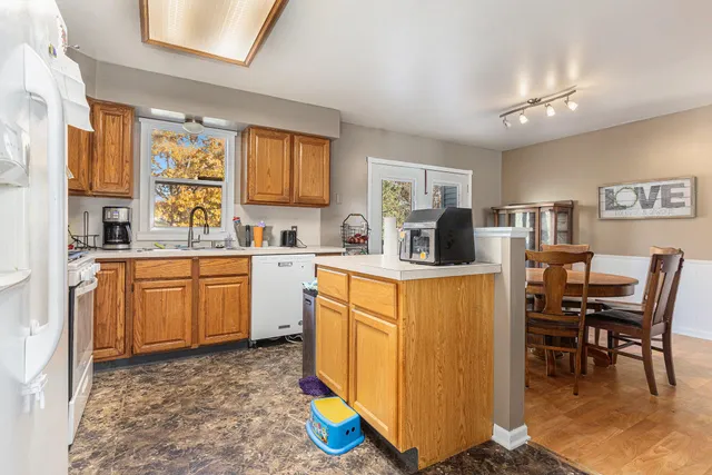 $389,900 | 6540 Kingtree Drive Southwest, Byron Center, MI 49315