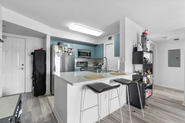 $215,000 | 6769 Heritage Grande, Unit 2303, Boynton Beach, FL 33437