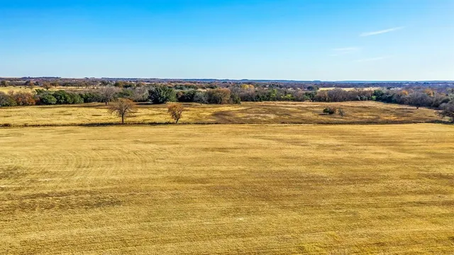$3,300,000 | 24860 North US Highway 281, Stephenville, TX 76401