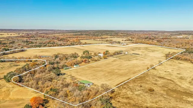 $3,300,000 | 24860 North US Highway 281, Stephenville, TX 76401