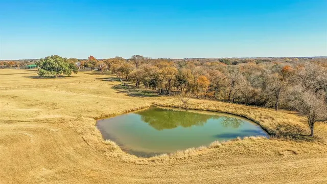 $3,300,000 | 24860 North US Highway 281, Stephenville, TX 76401