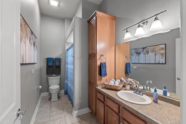 $534,000 | 420 Cobblestone Court, Slinger, WI 53086