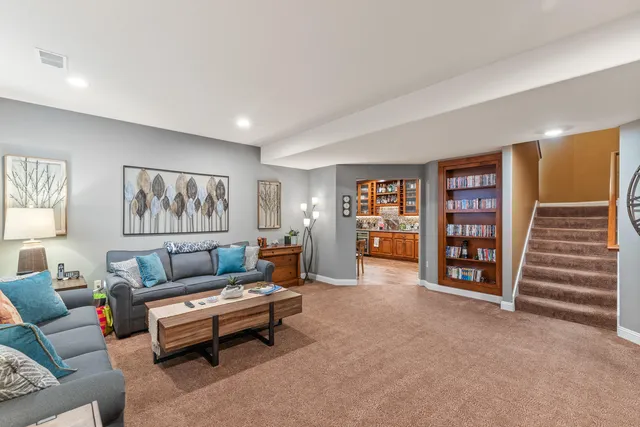 $534,000 | 420 Cobblestone Court, Slinger, WI 53086