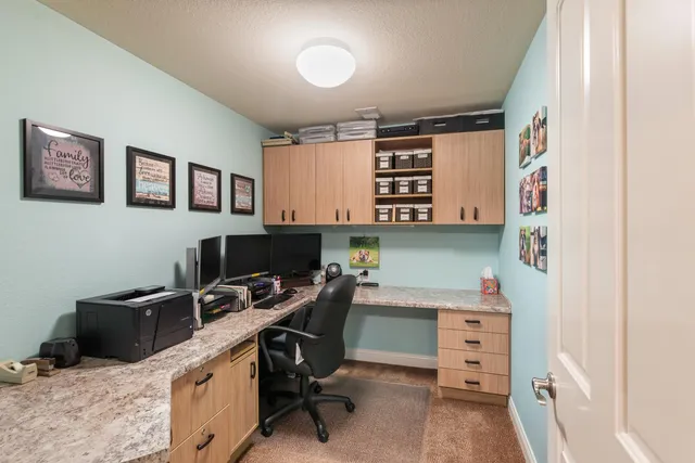 $534,000 | 420 Cobblestone Court, Slinger, WI 53086