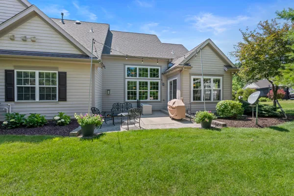 $509,000 | 420 Cobblestone Court, Slinger, WI 53086