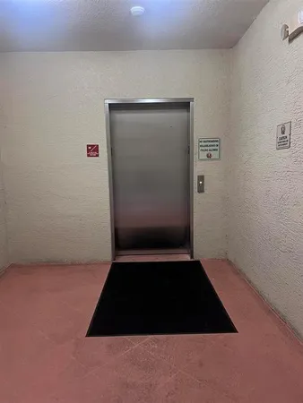 $1,500 | 1216 South Missouri Avenue, Unit 426, Clearwater, FL 33756