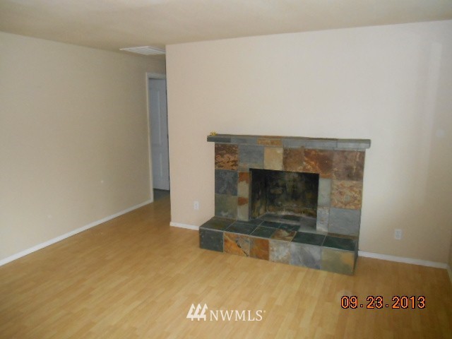 7111 Carson Road Everett, WA 98203 - Photo 3 of 7