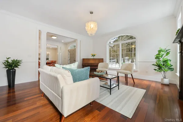 $2,249,000 | 1320 Albany Post Road, Croton-on-Hudson, NY 10520