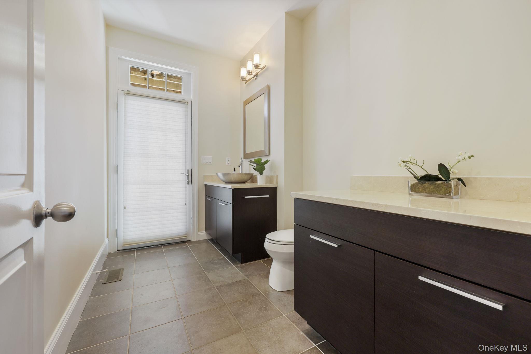 1320 Albany Post Road Croton-on-Hudson, NY 10520 - Photo 12 of 49