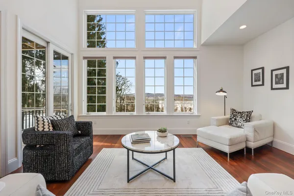$2,249,000 | 1320 Albany Post Road, Croton-on-Hudson, NY 10520