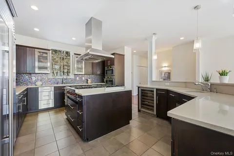 $2,500,000 | 1320 Albany Post Road, Croton-on-Hudson, NY 10520