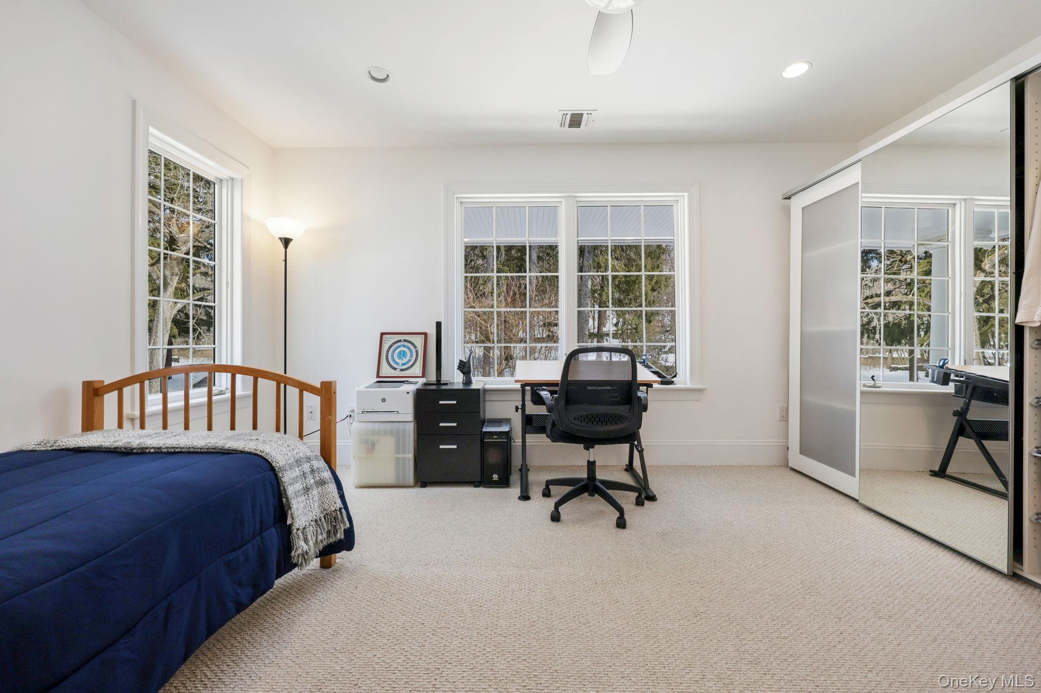 1320 Albany Post Road Croton-on-Hudson, NY 10520 - Photo 27 of 36 Flex space, office, guest area.