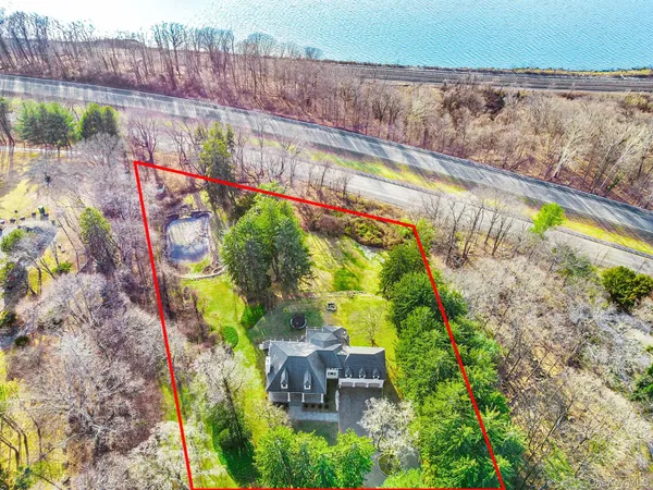 $2,249,000 | 1320 Albany Post Road, Croton-on-Hudson, NY 10520