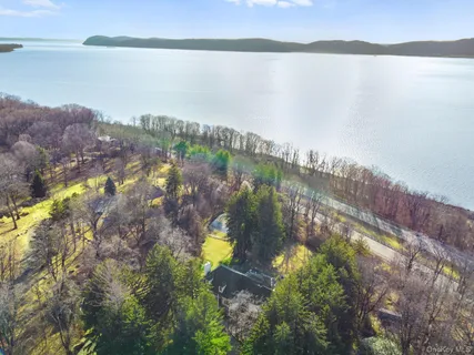 $2,500,000 | 1320 Albany Post Road, Croton-on-Hudson, NY 10520