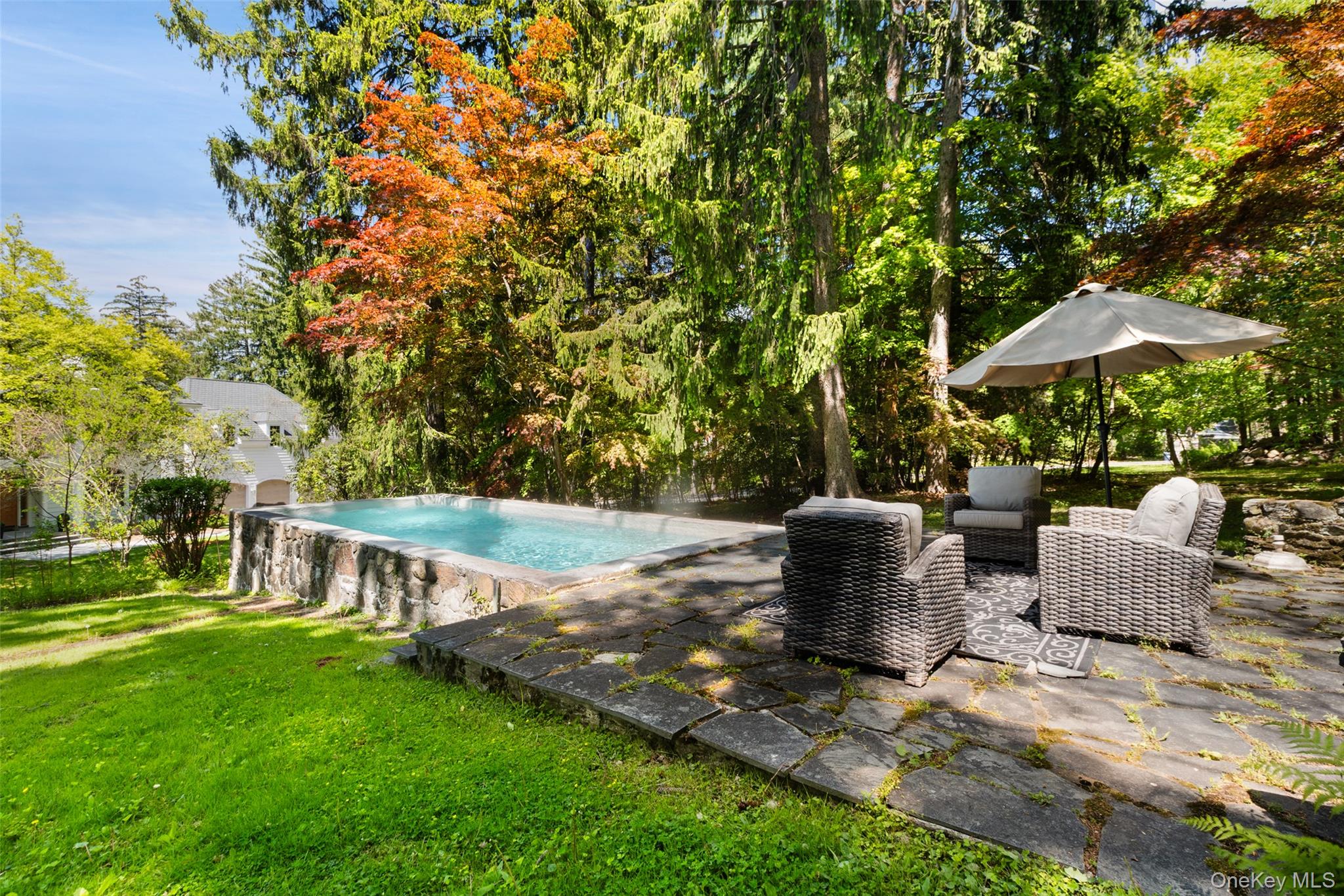1320 Albany Post Road Croton-on-Hudson, NY 10520 - Photo 6 of 40