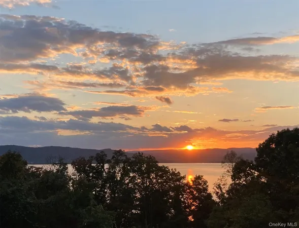 $2,249,000 | 1320 Albany Post Road, Croton-on-Hudson, NY 10520