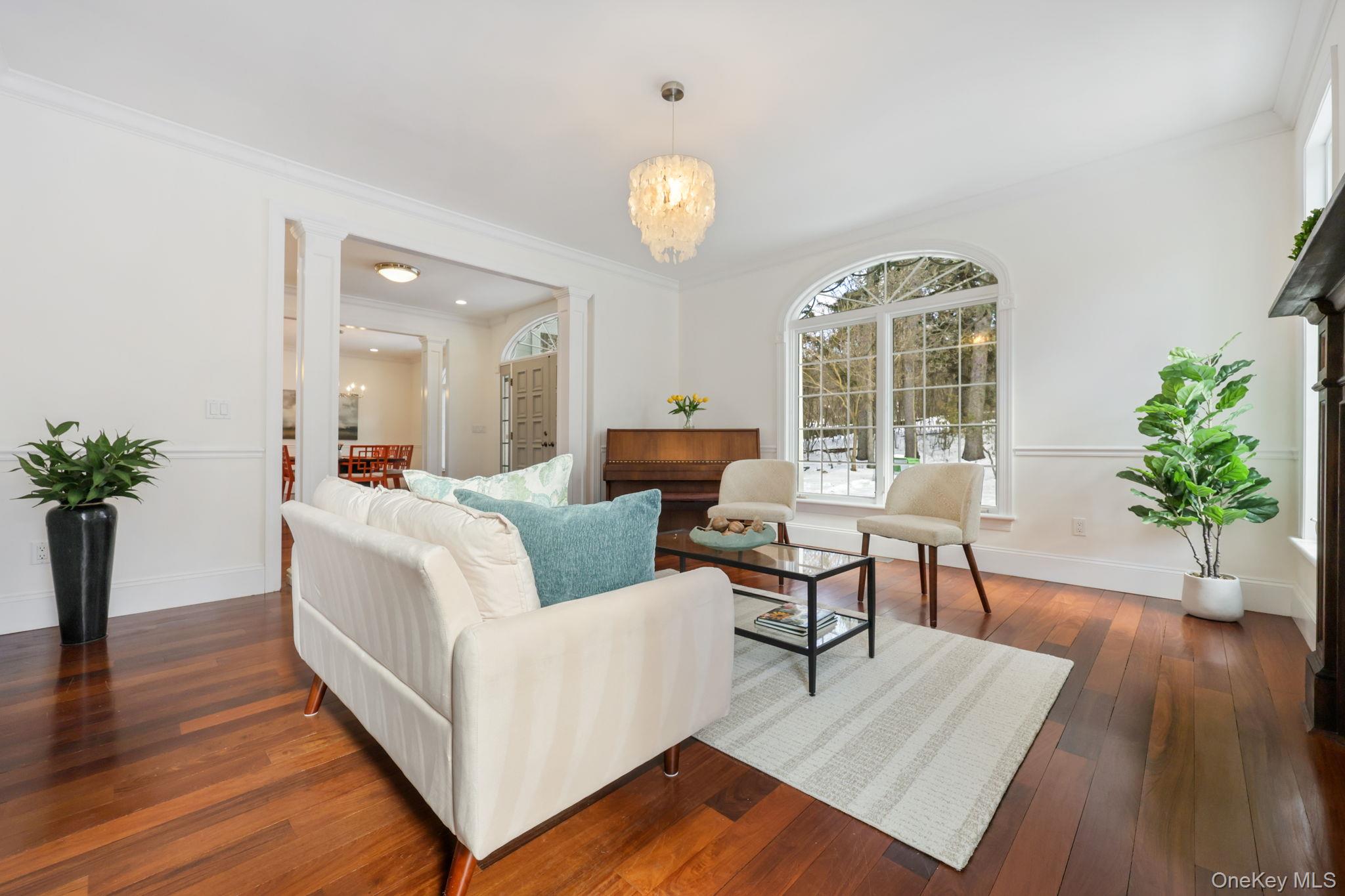 1320 Albany Post Road Croton-on-Hudson, NY 10520 - Photo 10 of 49