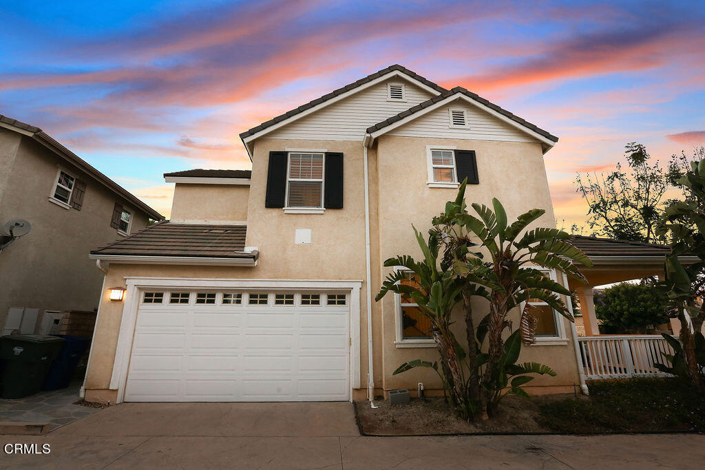 511 Spring Park Road Camarillo, CA 93012 - Photo 4 of 57 511SpringParkTwilight_August03,2023_0004