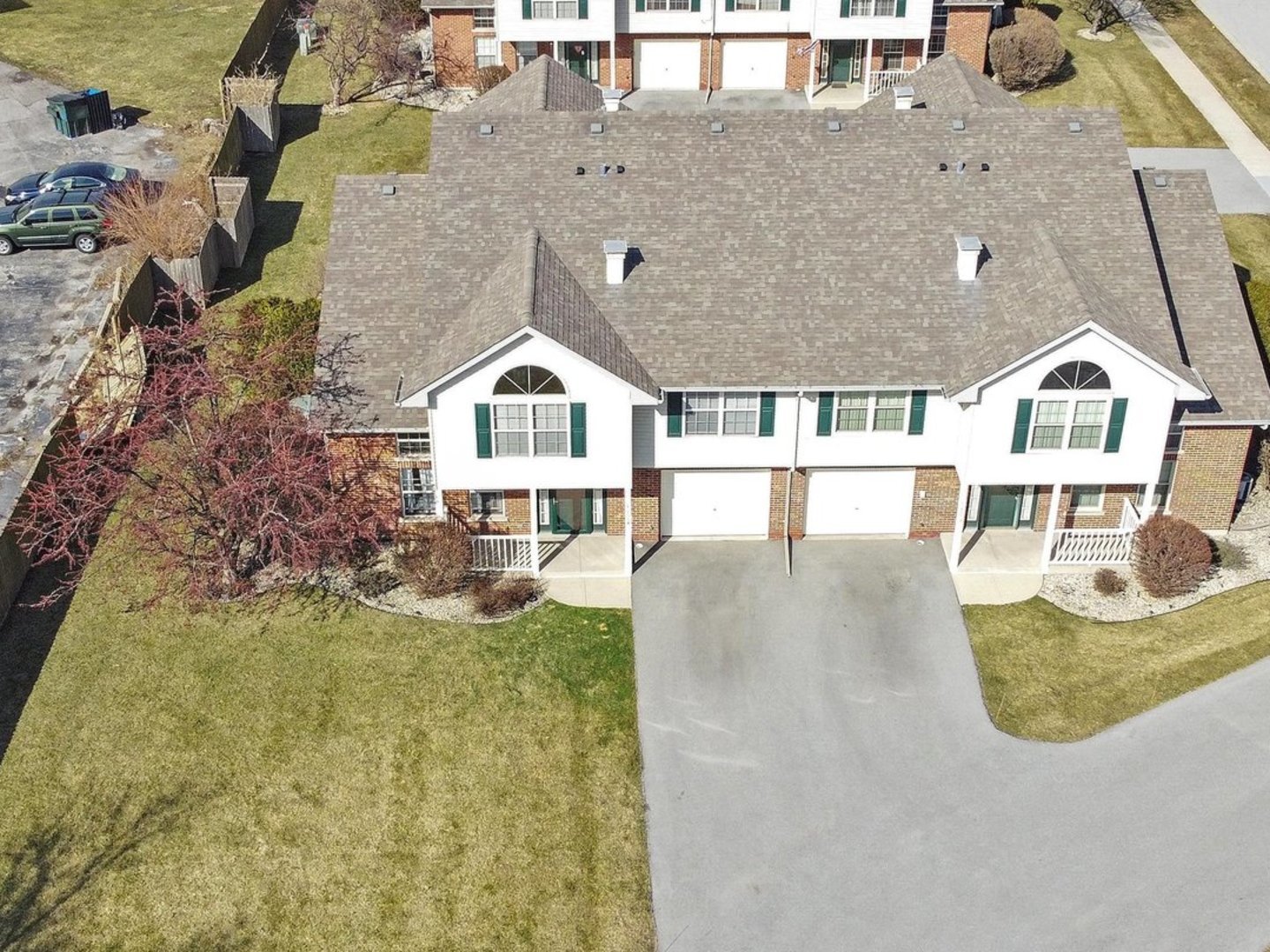 12554 Arbor Drive Alsip, IL 60803 - Photo 27 of 28 an aerial view of a house with swimming pool