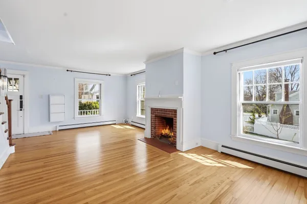 $649,900 | 198 Linden Street, Manchester, NH 03104