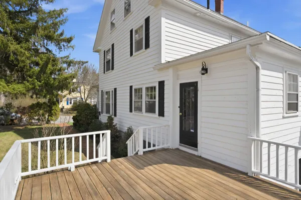 $649,900 | 198 Linden Street, Manchester, NH 03104