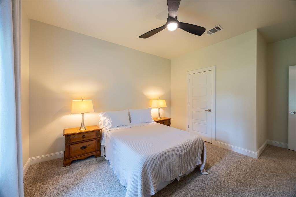 354 Glade Valley Road Azle, TX 76020 - Photo 9 of 38