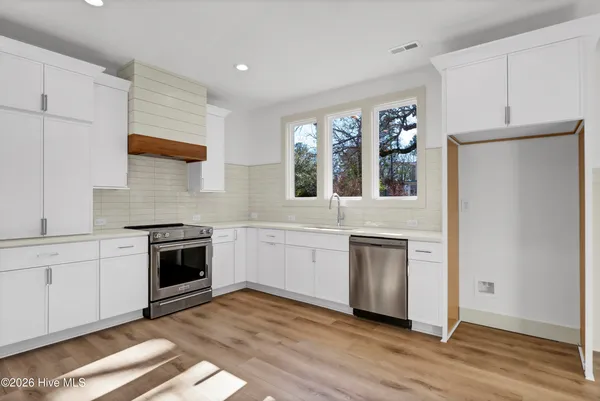 $3,750 | 1106 Tree Canopy Way, Wilmington, NC 28403