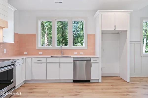 $3,750 | 1106 Tree Canopy Way, Wilmington, NC 28403