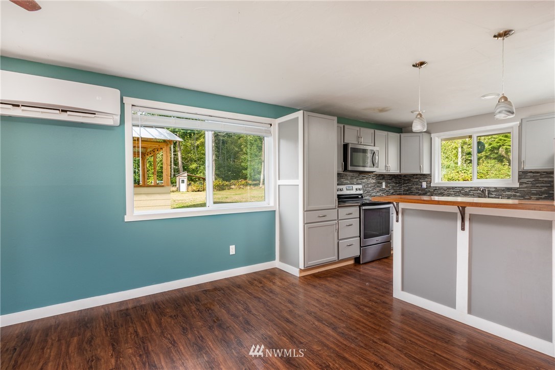1485 Eagle Ridge Road Oak Harbor, WA 98277 - Photo 16 of 33 Gallery Image 16