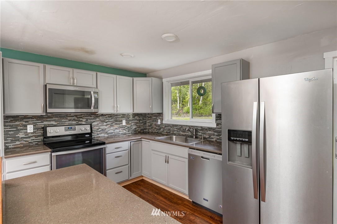 1485 Eagle Ridge Road Oak Harbor, WA 98277 - Photo 17 of 33 Gallery Image 17