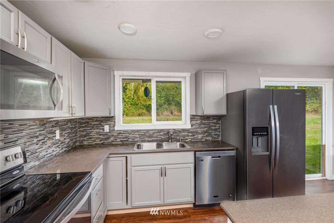 1485 Eagle Ridge Road Oak Harbor, WA 98277 - Photo 19 of 33 Gallery Image 19