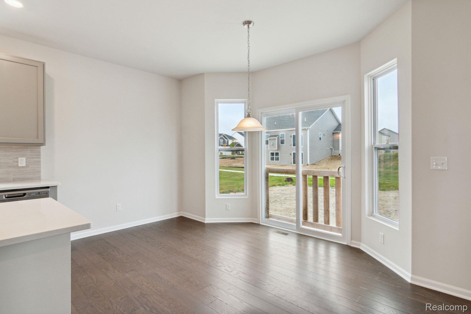 2734 Maize Loop Saline, MI 48176 - Photo 15 of 42 Dining Area