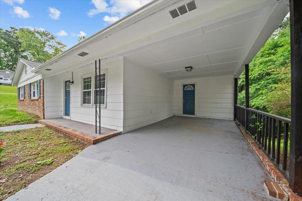 1082 Hamrick Street Gaffney, SC 29340 - Photo 4 of 35