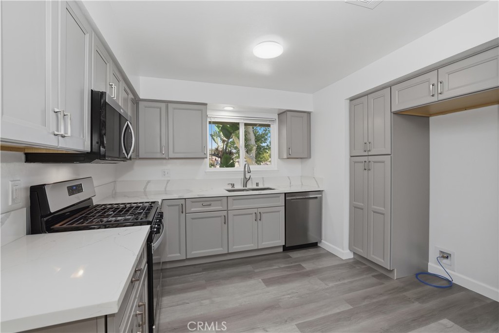 1375 North Chestnut Avenue Rialto, CA 92376 - Photo 14 of 45
