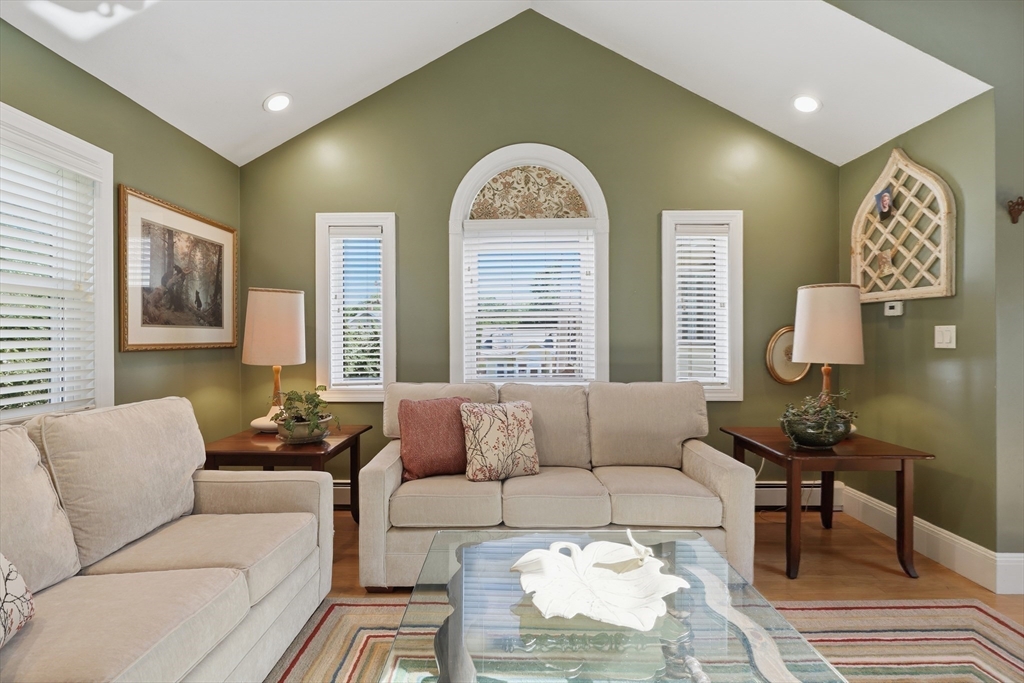 10 Spruce Street, Unit B Danvers, MA 01923 - Photo 15 of 37