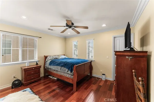 $1,059,000 | 17526 Dove Willow Street, Canyon Country, CA 91387