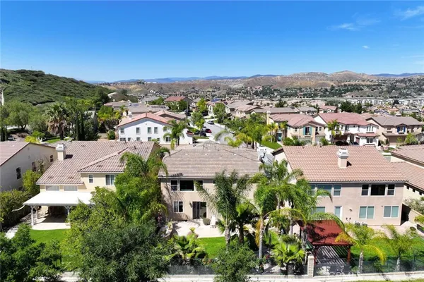 $1,059,000 | 17526 Dove Willow Street, Canyon Country, CA 91387