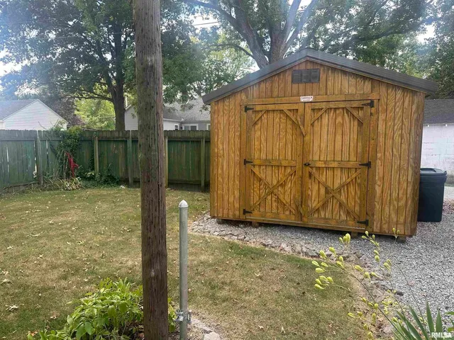 $119,000 | 906 Belle Avenue, Pinckneyville, IL 62274