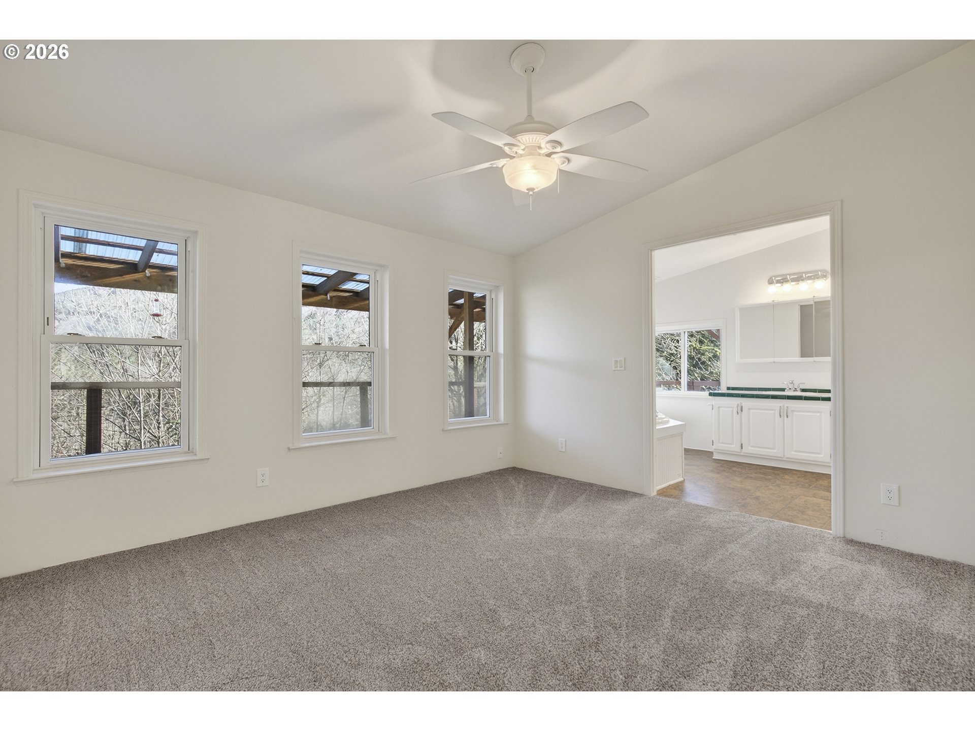 6396 Kalama River Road Kalama, WA 98625 - Photo 15 of 40