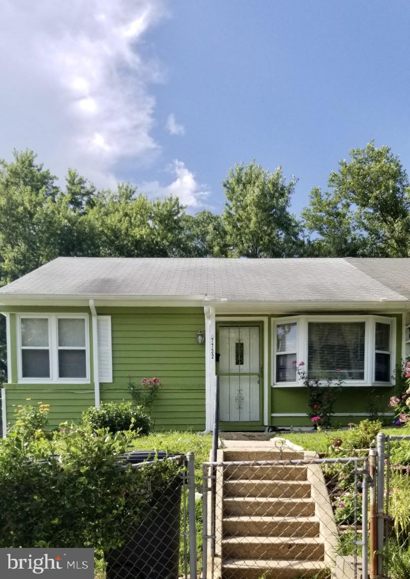 7732 Normandy Road Landover, MD 20785 - Photo 2 of 18
