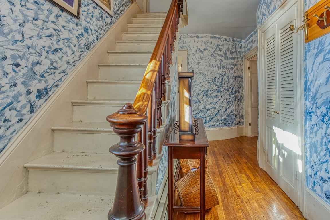 159 Ocean Point Road East Boothbay, ME 04544 - Photo 5 of 45 005