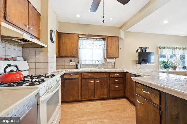 $359,900 | 428 Madison Avenue, Langhorne, PA 19047