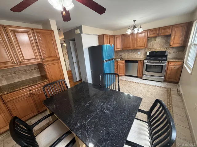 $4,000 | 2007 Elk Drive, Unit 2007 | Bayswater