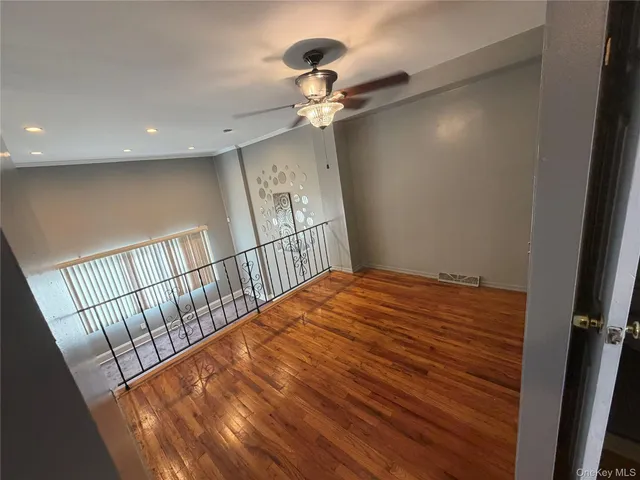 $4,000 | 2007 Elk Drive, Unit 2007 | Bayswater