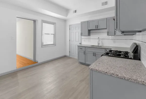 $2,500 | 181-183 North 6th Street, Unit 1, Newark, NJ 07107