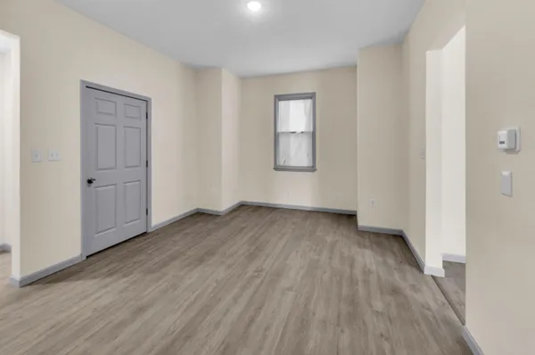 $2,500 | 181-183 North 6th Street, Unit 1, Newark, NJ 07107