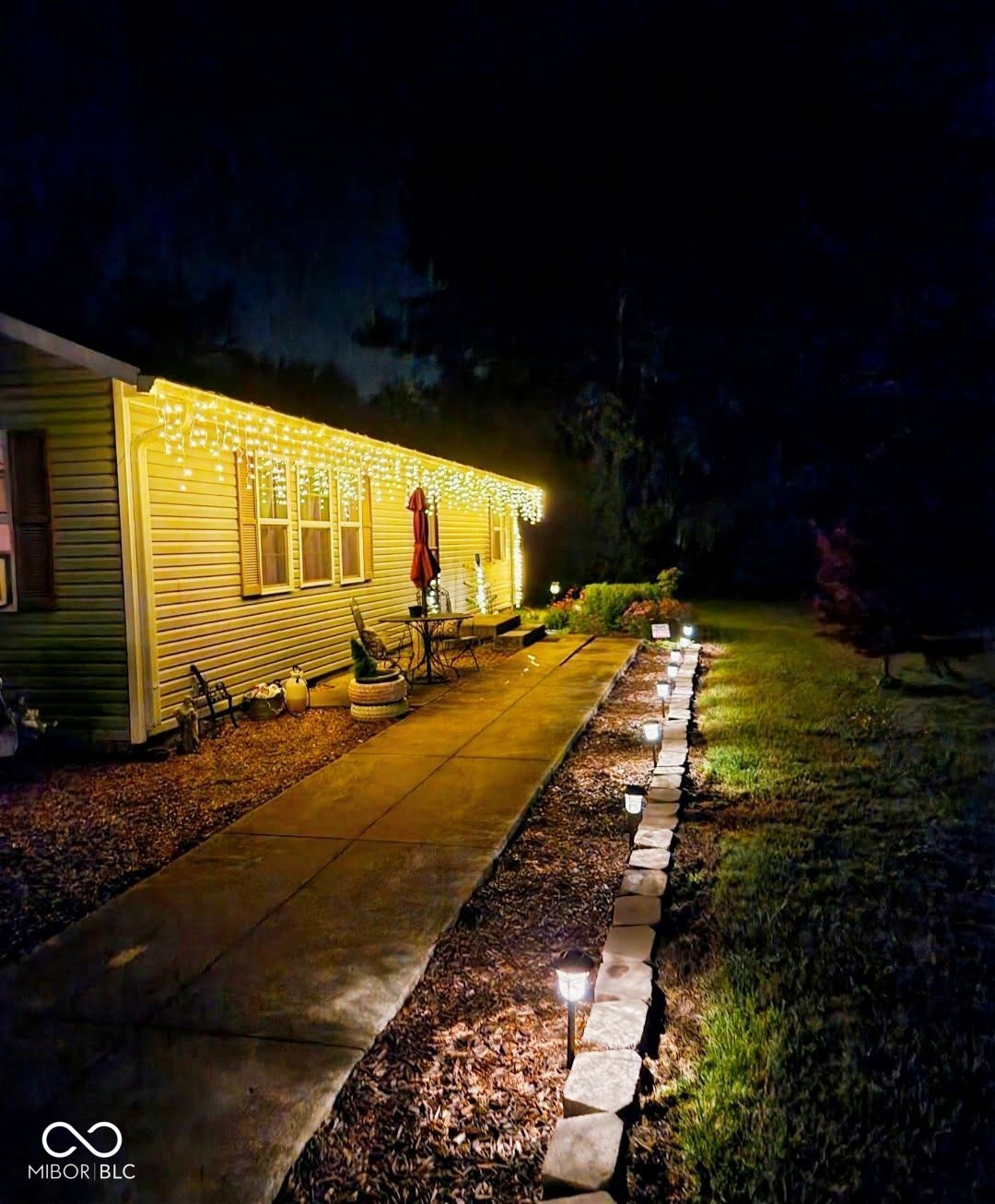 1301 East Vandalia Road Flat Rock, IN 47234 - Photo 4 of 30